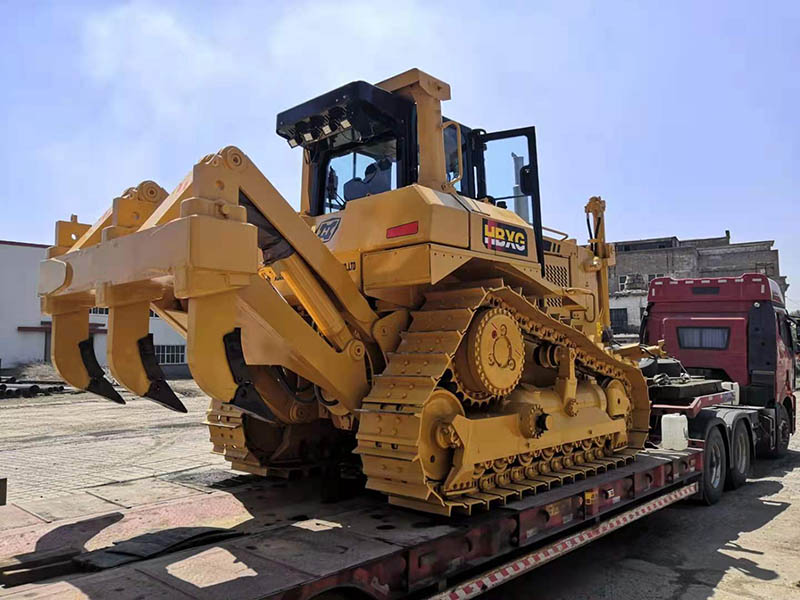 De SD7N-bulldozer besteld door de Ghanese klant wordt soepel afgeleverd
