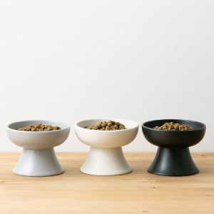 Cuenco de cerámica redondo personalizado por xunto para mascotas, cuenco elevado de comida para perros e gatos personalizados