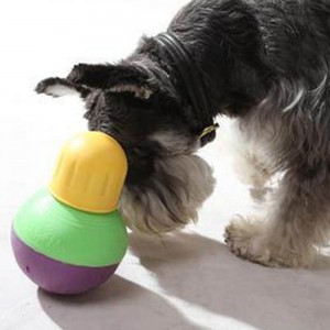 Интерактивная игрушка для кормления собак