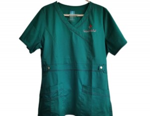 Nurse Mock Wrap šveitiklis su išsiuvinėtu logotipu