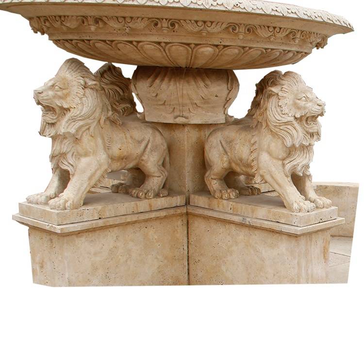 Мраморный камень, большой открытый бассейн с водой, фонтаны, статуи со львами