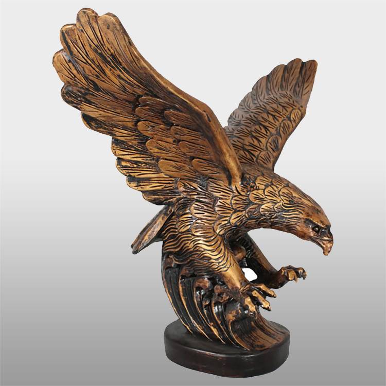 Decoración de xardín estatua de aguia de bronce antigo