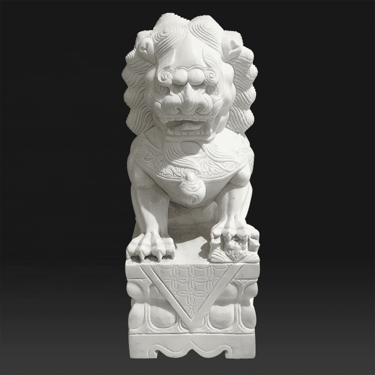 Socha sochy leva z bieleho mramoru v čínskom štýle
