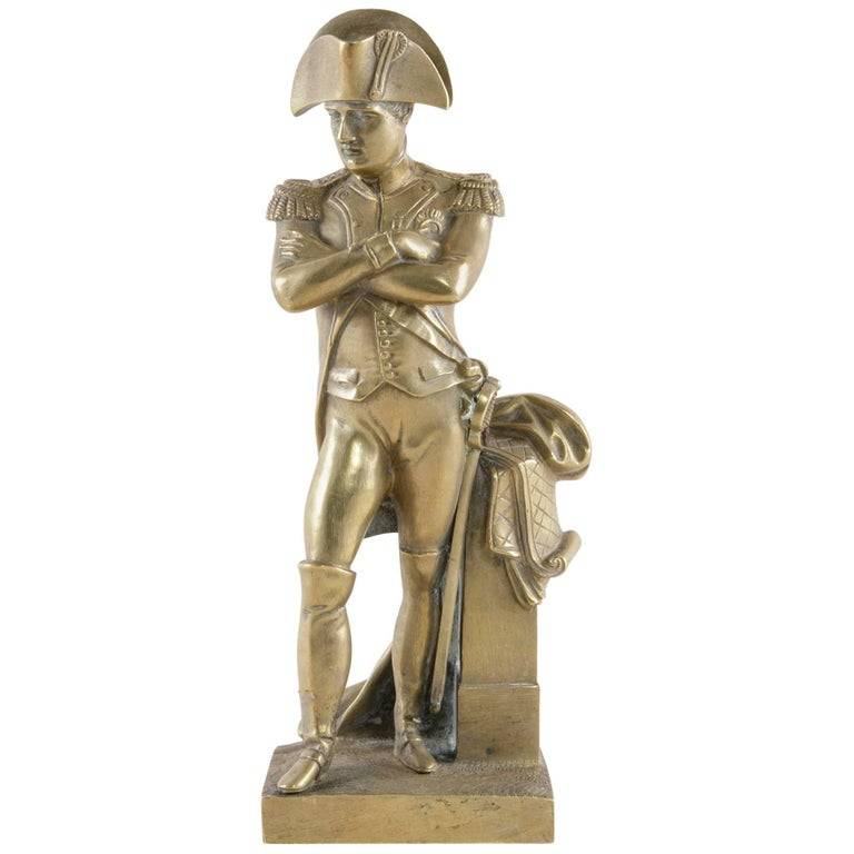 Vonkajšia dekorácia odlievaná kovová postava socha v životnej veľkosti bronzová socha Nepoleóna na predaj