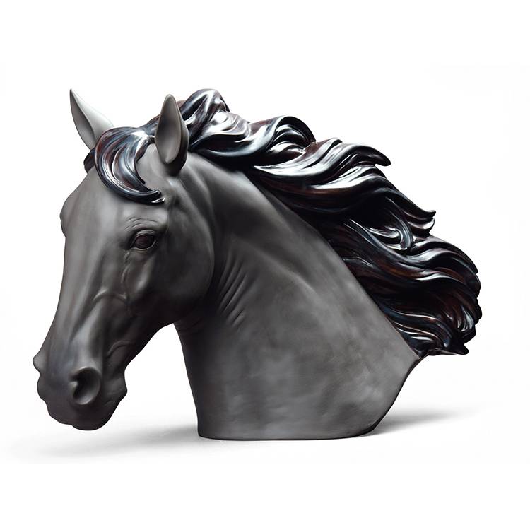 Utendørs parkskulptur metallstøping bronsehage dekorativ hestehodestatue