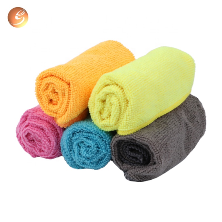 Hot diobral kualitas luhur microfiber meresihan kaen towels garing pikeun cuci Mobil