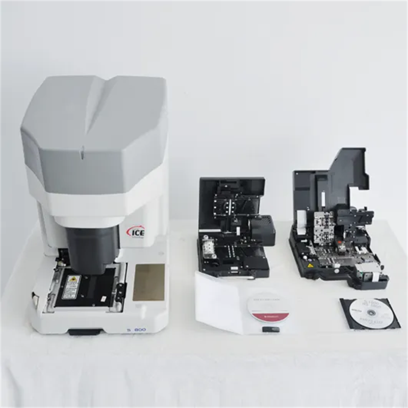 Escáner de película Noritsu HS1800 con portador de película 120/135
