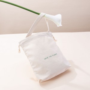 Торбичка за врвка во природна боја изработена од рециклиран памук со рачка – CBC107