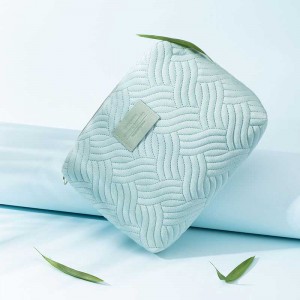 Bolsa de viaxe azul celeste Bolsa de cosméticos acolchada feita de fibra de bambú – CBB101