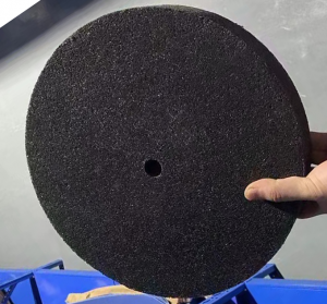 စိတ်တိုင်းကျလုပ်ထားသော တစ်စည်းဘီး အကြမ်းခံနိုင်လွန်ဖိုက်ဘာ Non-woven abrasive wheel flap disc