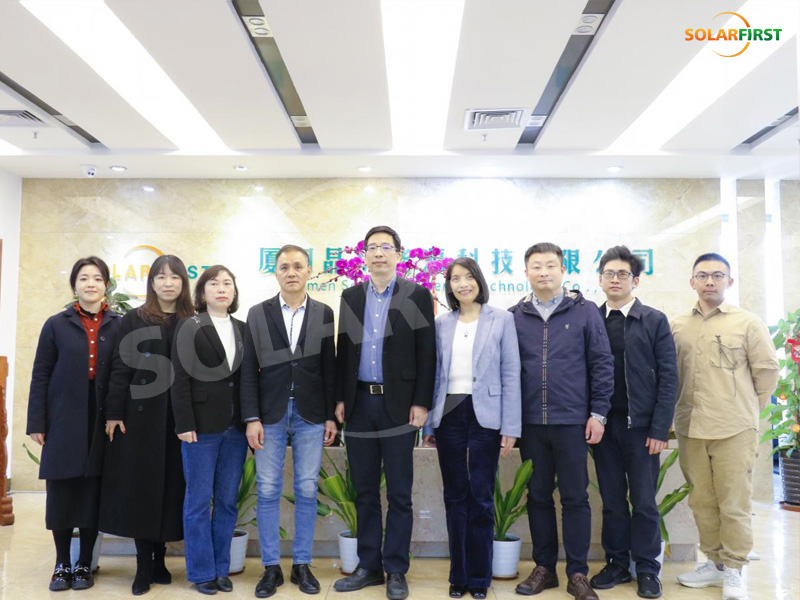 חדשות טובות 丨Xiamen Haihua Power Technology Co., Ltd ו- Xiamen Solar First Group חתמו על הסכם שיתוף פעולה אסטרטגי