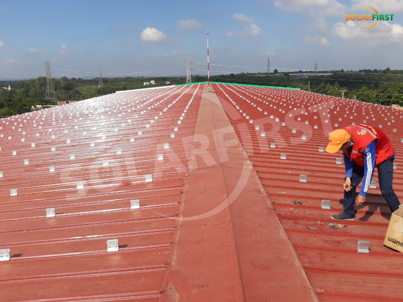 Projeto de usina elétrica de telhado de 6MWp no Vietnã