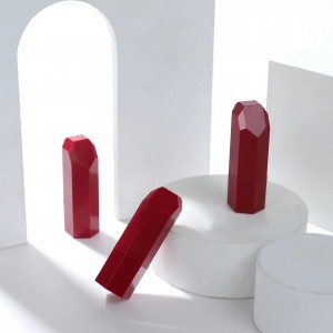 OEM / ODM tuščias individualus unikalus lūpų dažų vamzdelių konteineris Gražus buteliukas Hexagon Aesthetic Creative lūpų dažų dėklas