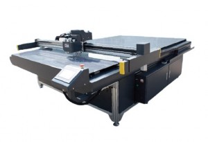 DCZ 70 Serie High Speed ​​Flatbed Digital Cutter