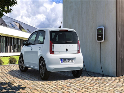 तुमची ईव्ही चार्जिंग: ईव्ही चार्जिंग स्टेशन कसे काम करतात? इलेक्ट्रिक कारसाठी