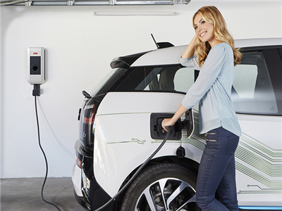 इलेक्ट्रिक वाहनांचे AC EV चार्जरचे स्तर स्पष्ट केले