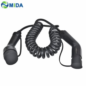 22kW 32A 400V Type 2 to Type 2 Charging Cable Spiral Coiled Cable