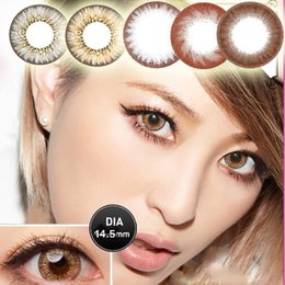 Цветни контактни лещи: какво да търсите, къде да пазарувате и много други