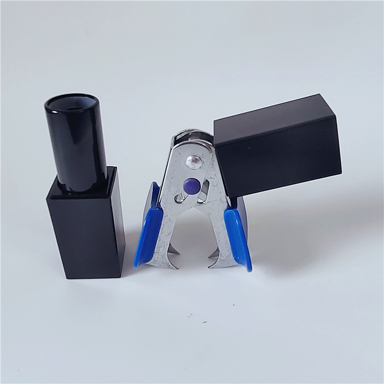 12.1mm Luxury UV Glossy Refill Magnetic Lipstick Tube Black Empty Square