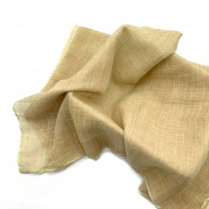 Specifične tkanine, čisti i jednostavni šalovi