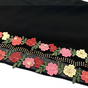 روسری حاشیه گل رز ظریف شال گردن زنانه به زیبایی گل