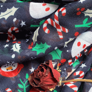 फैशनेबल तत्व, आश्चर्यजनक रंग क्रिसमस स्कार्फ