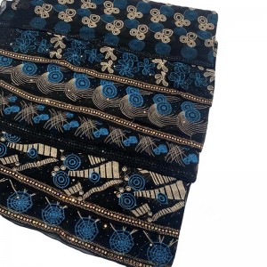Имитација на свила Цел вез деликатен Жешка шамија за дупчење Муслиманска шамија Женска шамија