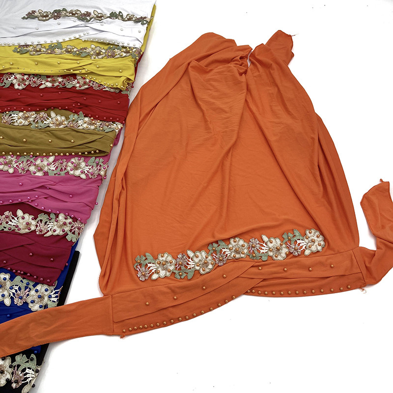 Кружевной шарф С точки зрения ткани и функций одежды Featured Image