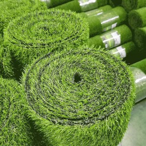 သိပ်သည်းဆမြင့်သော Artificial Grass Carper Lawn Landscape