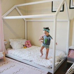 Fashion Baby Frame Bed House Bed