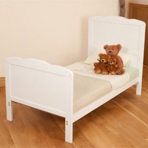 2in1 Wooden Baby Bed Nursery Furniture Baby Crib