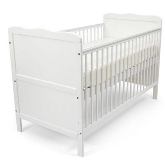 2in1 Wooden Baby Bed Nursery Furniture Baby Crib Featured Image