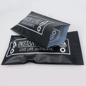 Custom nga Naimprinta nga Resealable Socks Packaging Ziplock Bags