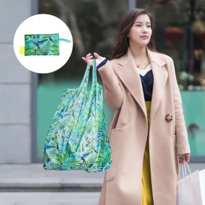 Grocery Bags Reusable Foldable Bag Foldable Pocket 210T polyester Shopping Bags