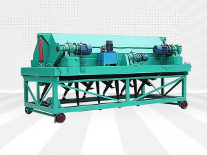 Uri ng Groove Compost Turner-Grooved rotary knife type throwing machine