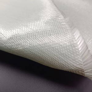 Ručně pokládané E-sklo EWR tkaná Roving Combo Mat Tkanina šitá ze skelného vlákna pro opravy potrubí CIPP
