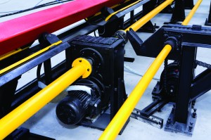 CNC stroj za probijanje i rezanje markiranih čeličnih kanala