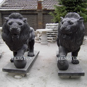 Mramorne skulpture lavova koji hodaju velike veličine za vanjsku dekoraciju