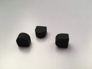 Vodoodporni gumijasti deli FKM, črni za pogonski jermen z nizkim navorom