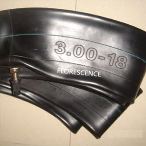 Butyl cao su xe máy bên trong ống cho lốp xe máy 3,00-18