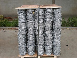 Special Price for Galvanized High Rib Formwork - Barbed wire – Shoufan