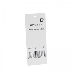 UHF RFID pakarināmā etiķete apģērbu izsekošanai