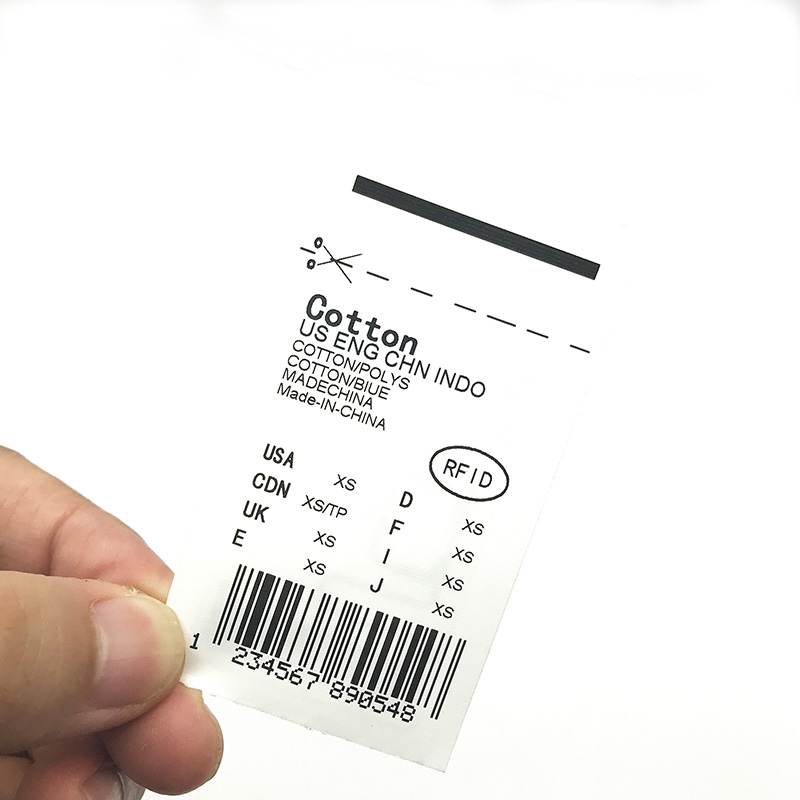 UHF RFID tekstila etiķete apģērbu izsekošanai Piedāvātais attēls