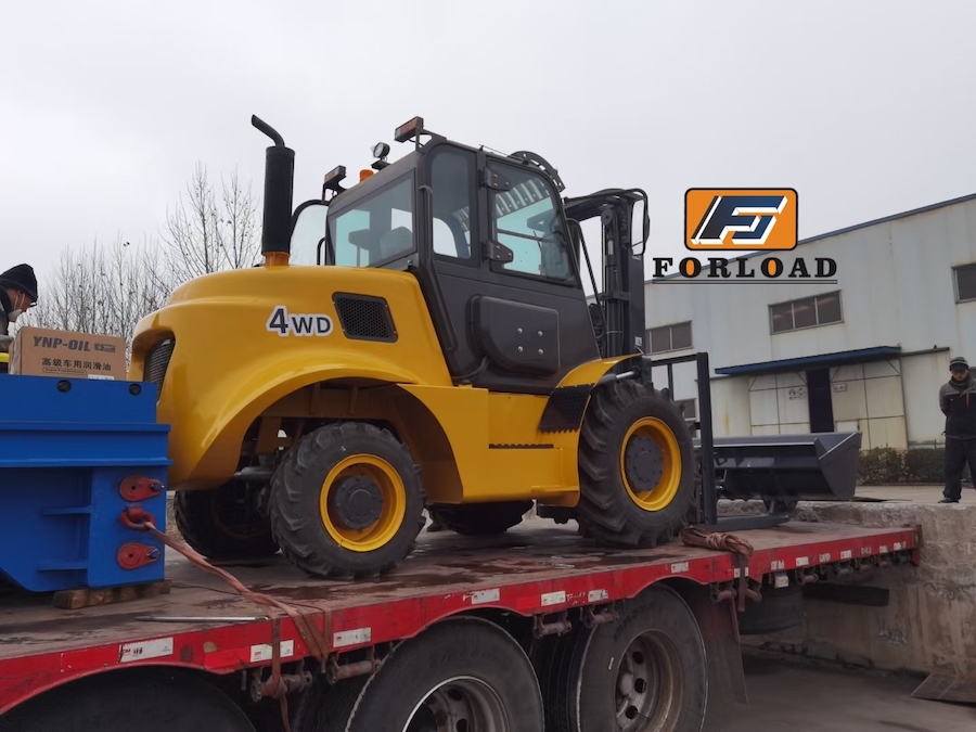 3.5ton 4WD forklift and 5tons all rough terrain 4WD forklift with CUMMINS engine delivery