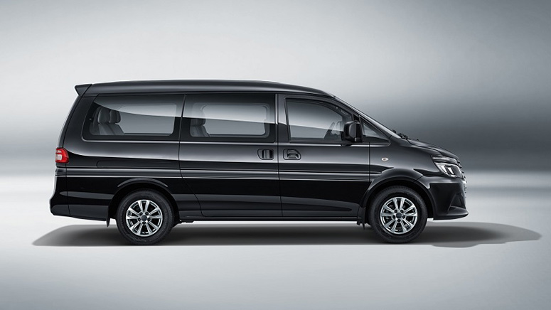 Dongfeng Forthing China Made Mpv Car/ Vehicle New Lingzhi M5 with Mini Cargo Van for Sale