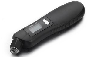 TPG04 digitale dæktryksmålere Baggrundsbelyst LCD og lys på målerens hoved