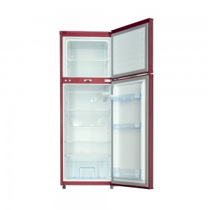 Evaporador exterior de cociña doméstica de 202 litros, frigorífico e conxelador de dobre porta Dometic con dispensador de auga