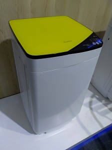 3.5KG Lihtne käsitsetav pesupesemismasin Minipesumasin täisautomaatne