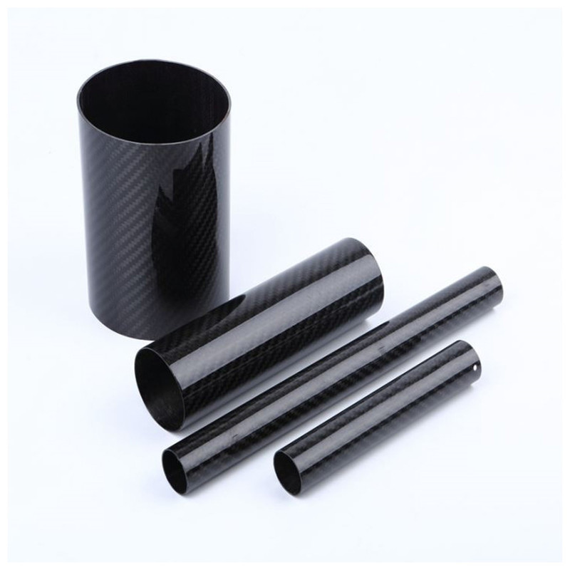 I-Carbon fiber tube enombala i-low density nesisindo esincane