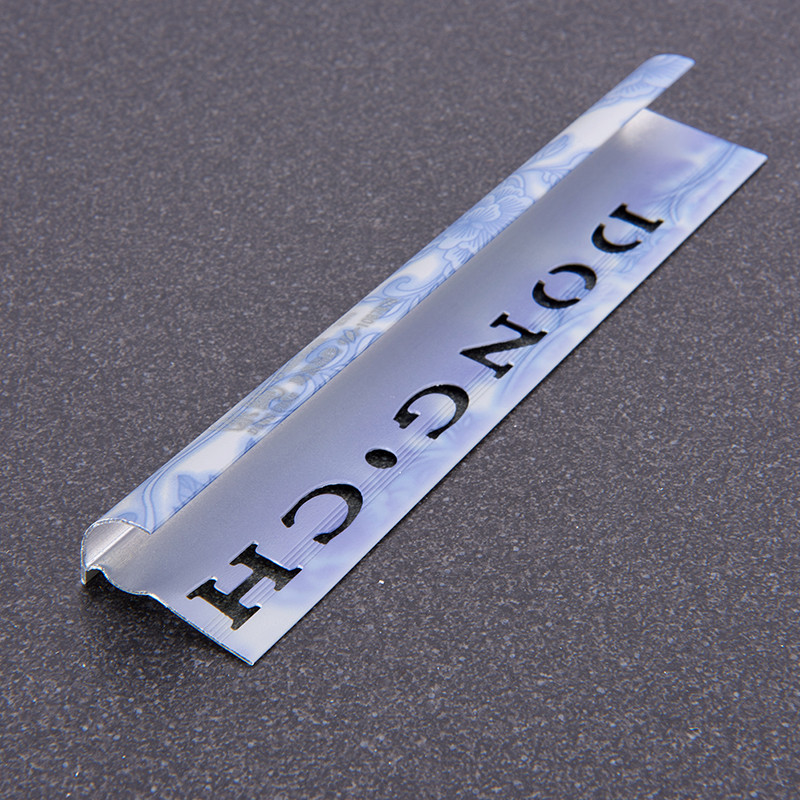 Алуминиумска плочка Облога на лак со тркалезна форма Отворен тип Додатоци за плочка со топла продажба X10